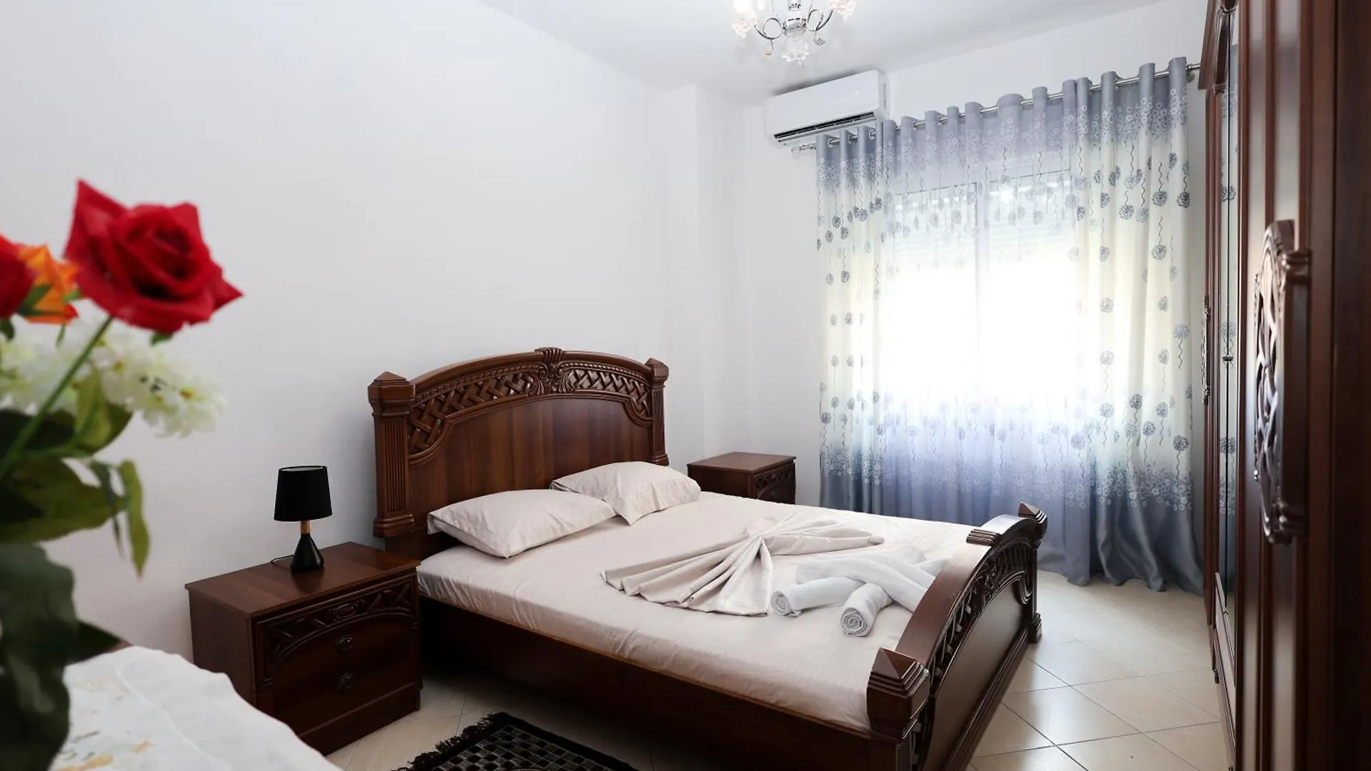 Anxhi'S Apartment Berat 0*,